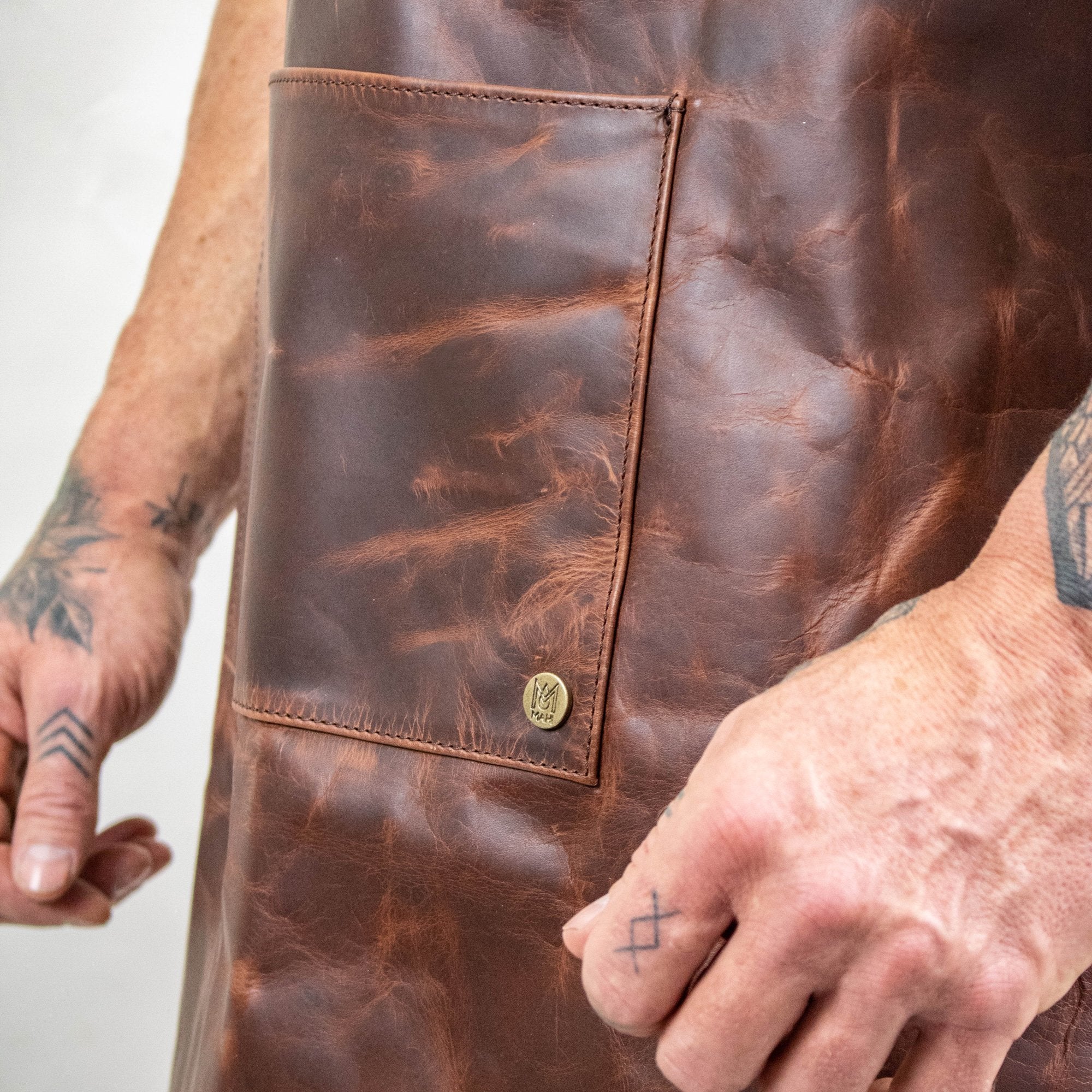 Classic Leather Apron - Image 7